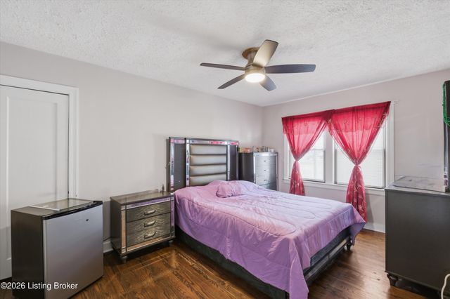 2907 Ralph Ave, Louisville, KY 40216