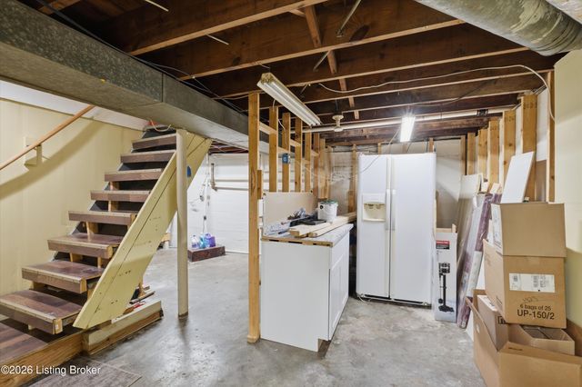 2907 Ralph Ave, Louisville, KY 40216