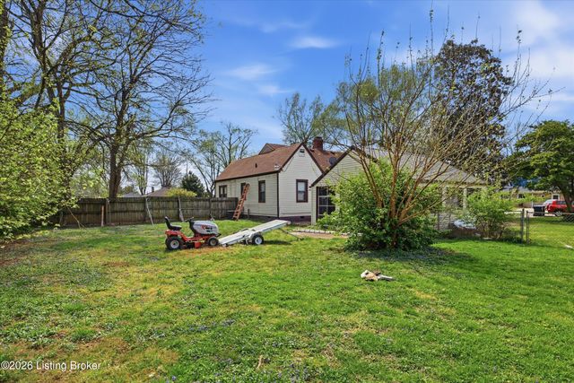 2907 Ralph Ave, Louisville, KY 40216