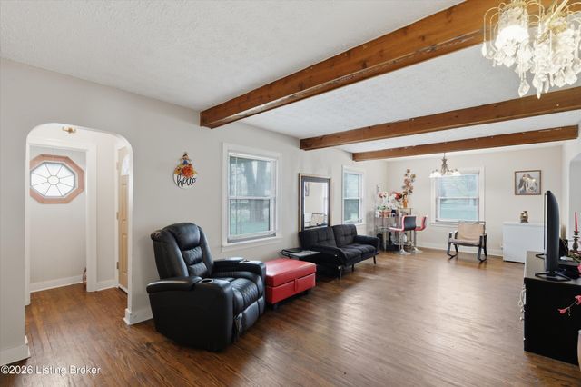 2907 Ralph Ave, Louisville, KY 40216