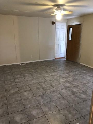 460-466 Richardson Drive, Bernalillo, NM 87004