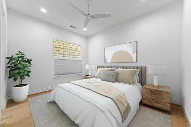 2813 Clinton Drive, Houston, TX 77020