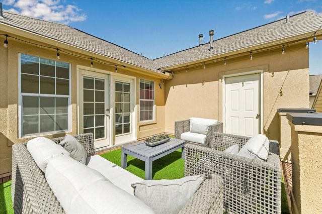 2813 Clinton Drive, Houston, TX 77020