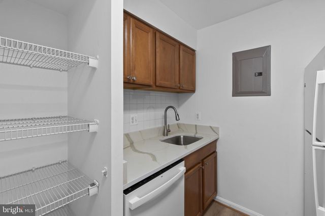 13 SILVERWOOD CIR #2, Annapolis, MD 21403