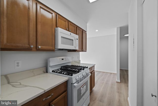 13 SILVERWOOD CIR #2, Annapolis, MD 21403