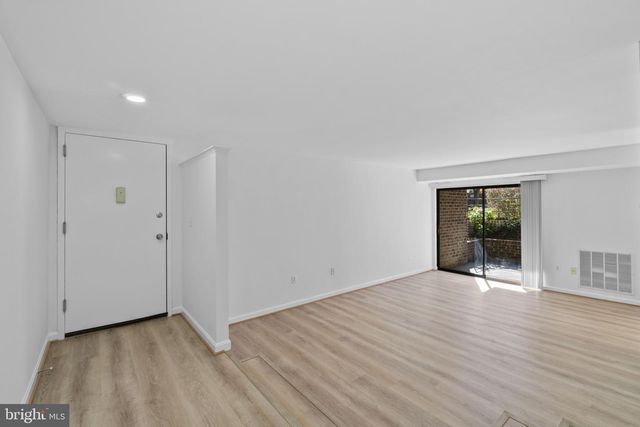 13 SILVERWOOD CIR #2, Annapolis, MD 21403