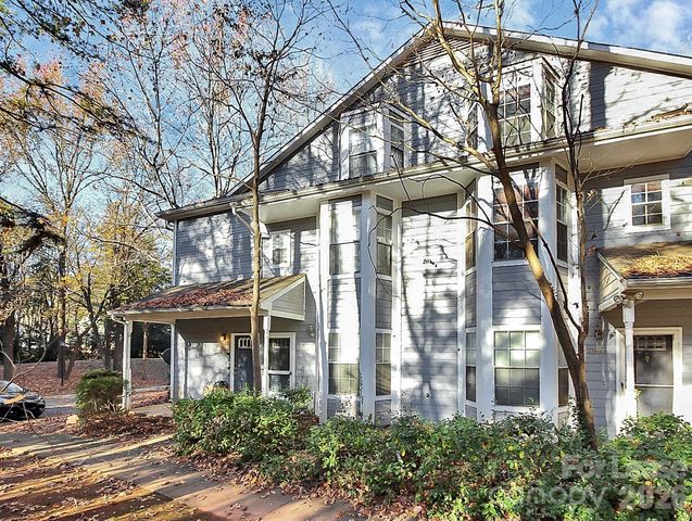 5823 Green Forest Drive, Charlotte, NC 28212