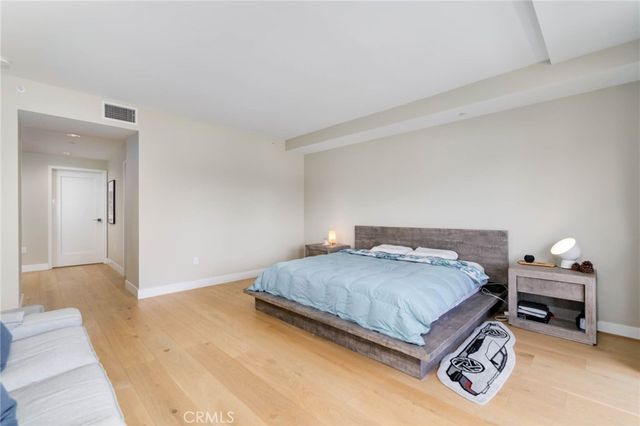 920 Granite Drive 412, Pasadena, CA 91101