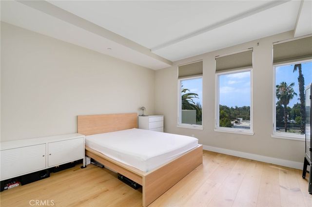920 Granite Drive 412, Pasadena, CA 91101