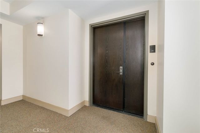 920 Granite Drive 412, Pasadena, CA 91101