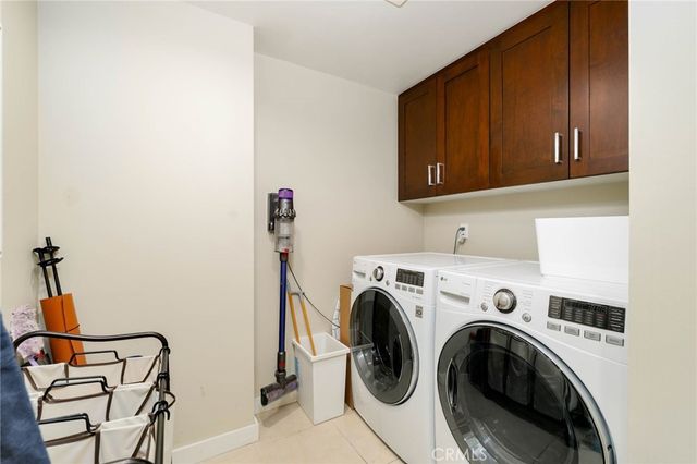 920 Granite Drive 412, Pasadena, CA 91101