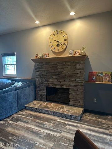 148 Pine Hollow Circle, Chardon, OH 44024