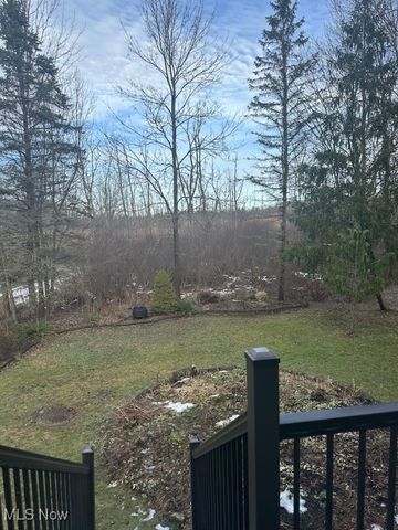 148 Pine Hollow Circle, Chardon, OH 44024