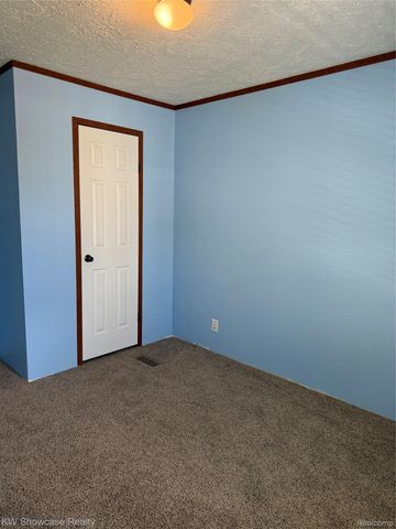 1414 Nardeer St., Novi, MI 48374