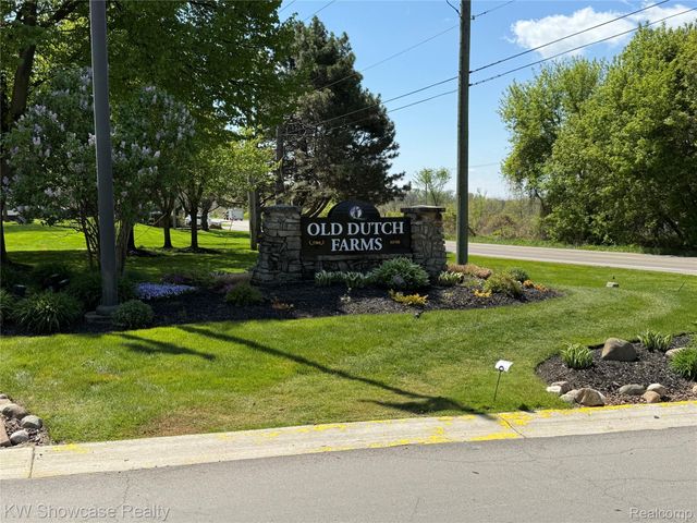 1414 Nardeer St., Novi, MI 48374