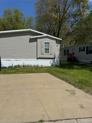 1414 Nardeer St., Novi, MI 48374