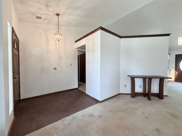 613 S Hemlock Avenue, Broken Arrow, OK 74012