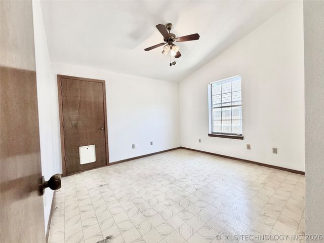 613 S Hemlock Avenue, Broken Arrow, OK 74012