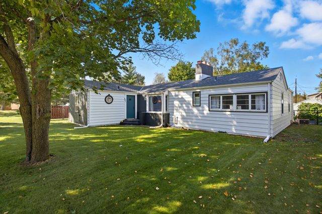 621 2nd Street S, Cold Spring, MN 56320