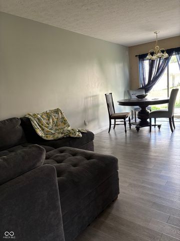 8077 Carina Drive, Indianapolis, IN 46268