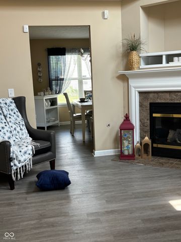8077 Carina Drive, Indianapolis, IN 46268