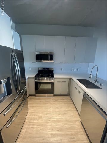 353 East Bonneville Avenue 405, Las Vegas, NV 89101