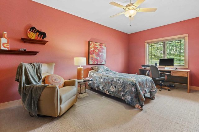 625 Nightingale Lane, Cottage Grove, WI 53527