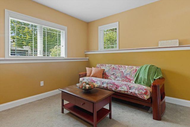 625 Nightingale Lane, Cottage Grove, WI 53527