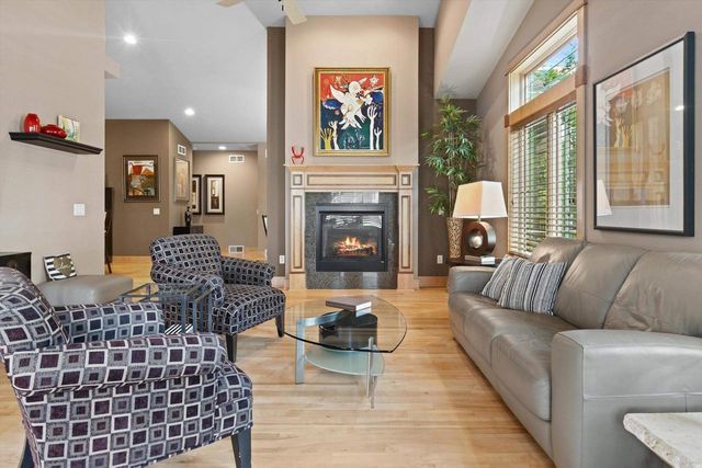 625 Nightingale Lane, Cottage Grove, WI 53527