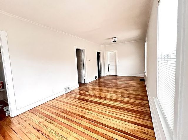 1511 Greenleaf Street 1, Evanston, IL 60201