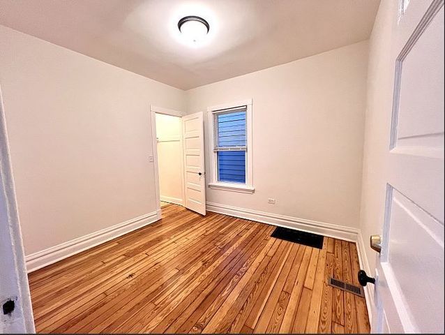 1511 Greenleaf Street 1, Evanston, IL 60201