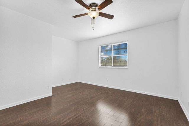 1427 NW 34th Way, Lauderhill, FL 33311