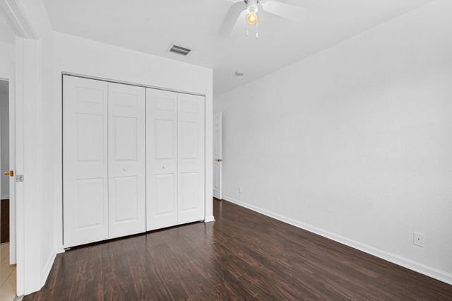 1427 NW 34th Way, Lauderhill, FL 33311