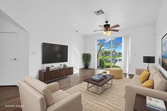 1427 NW 34th Way, Lauderhill, FL 33311