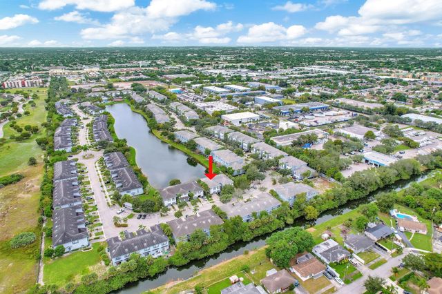 1427 NW 34th Way, Lauderhill, FL 33311
