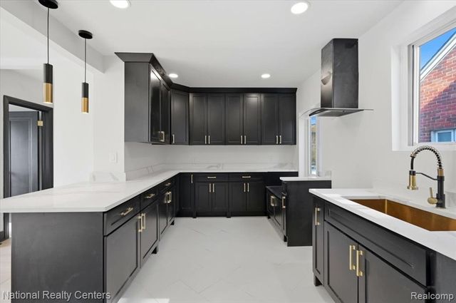 18403 Stoepel Street, Detroit, MI 48221