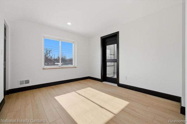 18403 Stoepel Street, Detroit, MI 48221