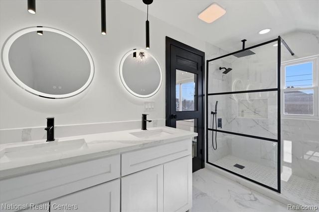 18403 Stoepel Street, Detroit, MI 48221