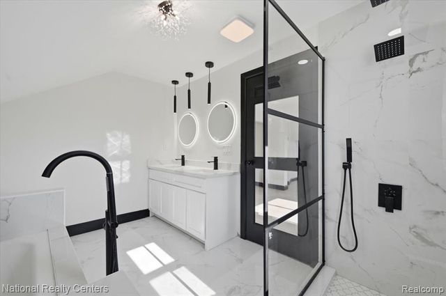 18403 Stoepel Street, Detroit, MI 48221