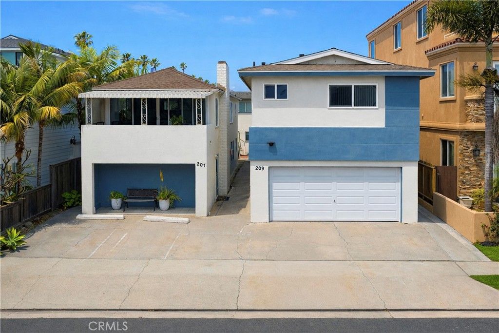 207 209 Baltimore Avenue, Huntington Beach, CA 92648