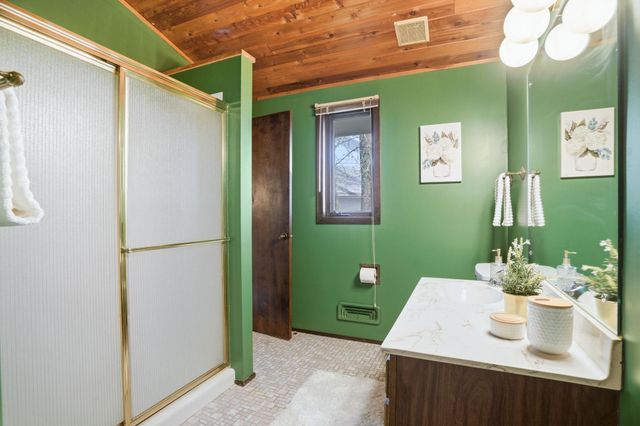 1286 Castle Court, Golden Valley, MN 55427