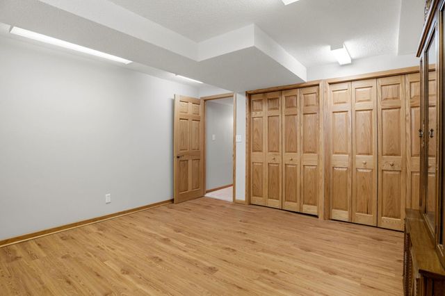 1286 Castle Court, Golden Valley, MN 55427