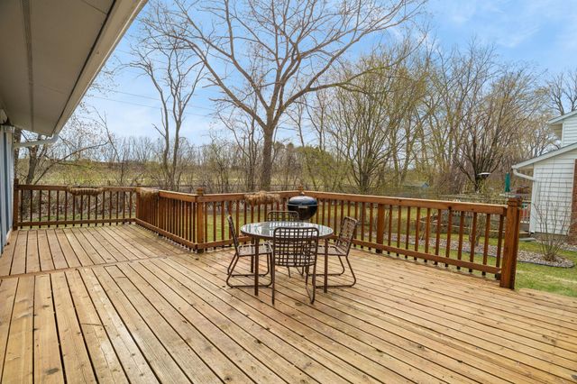 1286 Castle Court, Golden Valley, MN 55427