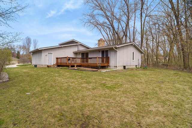 1286 Castle Court, Golden Valley, MN 55427