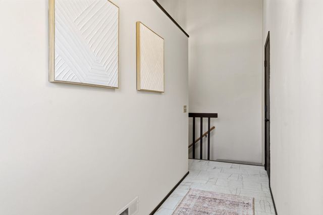 1286 Castle Court, Golden Valley, MN 55427