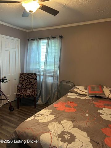 130 N 46th St, Louisville, KY 40212