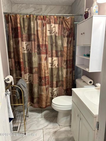 130 N 46th St, Louisville, KY 40212