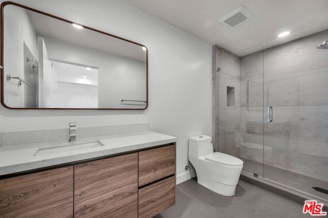 5110 Whitsett Avenue 303, Valley Village, CA 91607