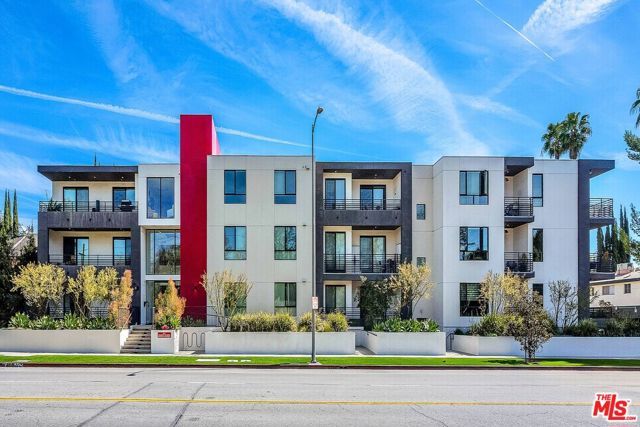 5110 Whitsett Avenue 303, Valley Village, CA 91607