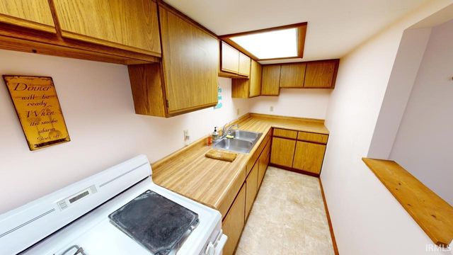 3964 N Lake Rd 24 E Road, Monticello, IN 47960